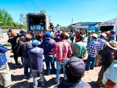 Continúan apoyos al campo con entrega de fertilizante