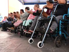 Mejoran audición y movilidad de irapuatenses