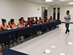 Capacitan a personal de protección civil y bomberos