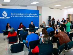 SUMAN ESFUERZOS A FAVOR DE LAS MUJERES
