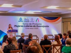 TOMAN PROTESTA MUJERES LÍDERES DE GTO