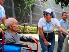ADULTOS MAYORES VIVEN UN ENCUENTRO CON LA NATURALEZA