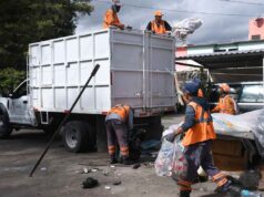 PREVIENEN FOCOS DE INFECCIÓN Y RETIRAN CACHARROS DE LA VÍA PÚBLICA
