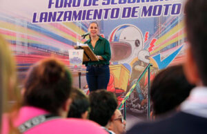 TRABAJAN POR LA SEGURIDAD VIAL CON MOTO ESCUELA EN IRAPUATO