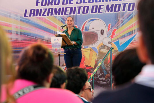TRABAJAN POR LA SEGURIDAD VIAL CON MOTO ESCUELA EN IRAPUATO